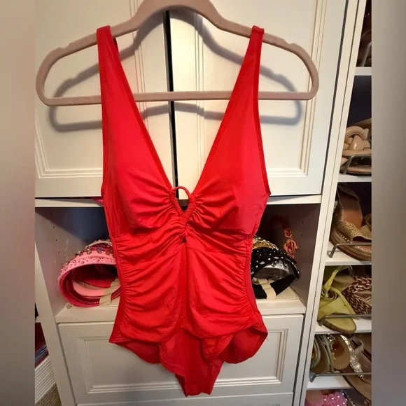 EEUC Lauren Ralph Lauren Beach Club Keyhole One Piece Swimsuit Coral Size 12. - Picture 2 of 8